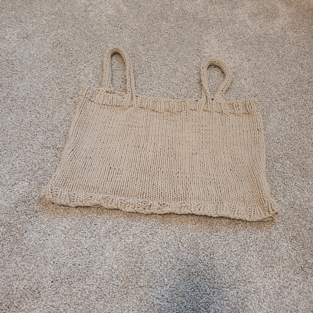 Urbankissed Women's Crochet Knit Crop Top Size Medium - Picture 2 of 5